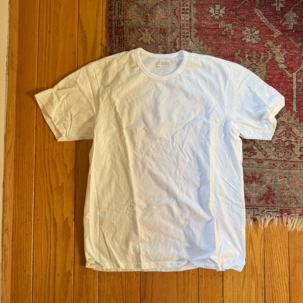 Ladywhite White Tee